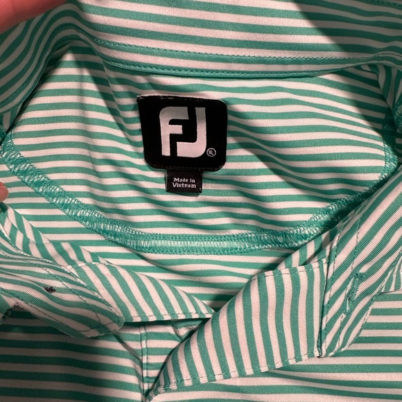 FootJoy XL striped Torrey Pines Polo - Picture 6 of 8